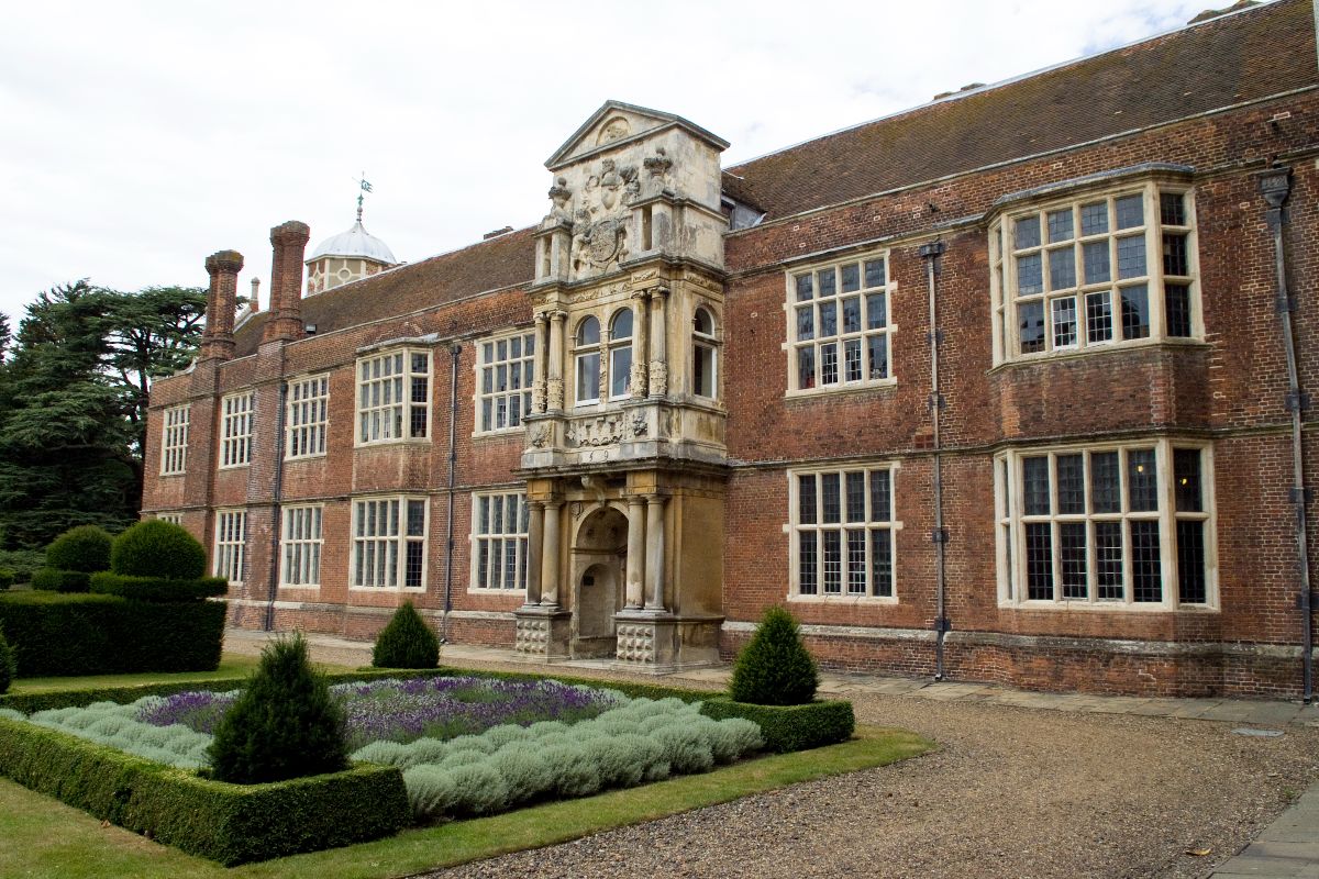 Gallery Item 2 for Cobham Hall