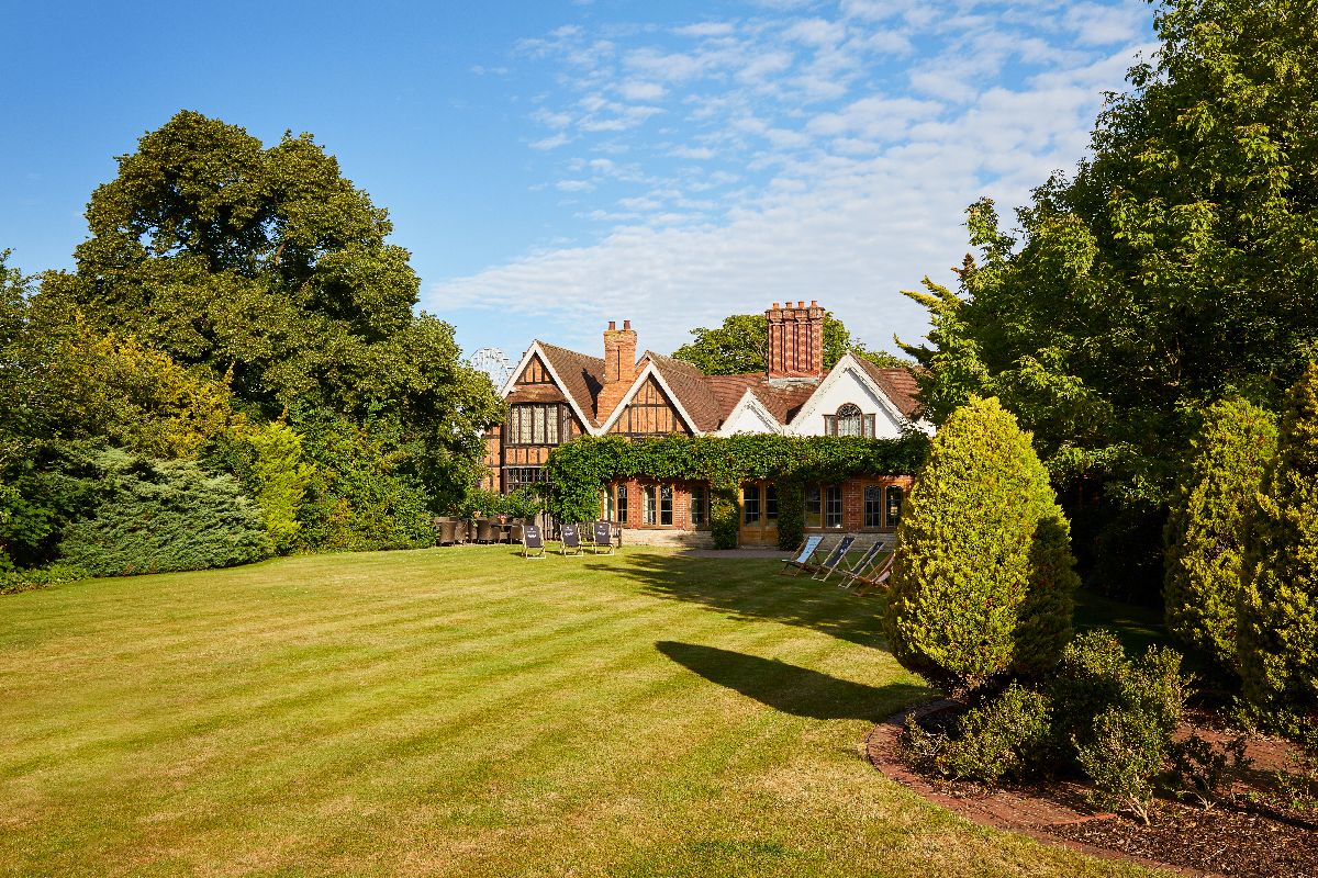 Gallery Item 3 for Macdonald Alveston Manor